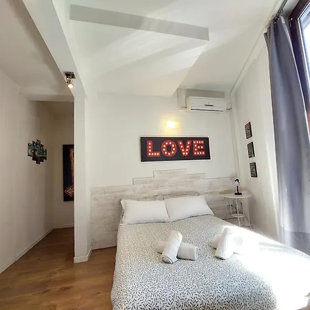 Little Palm Apartment *