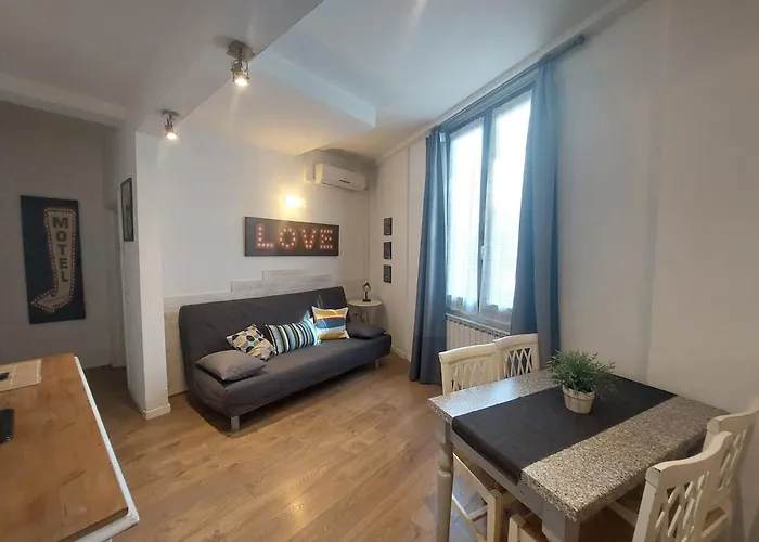 Little Palm * Florence